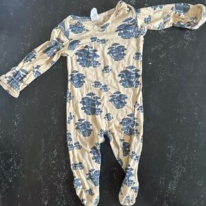 Kate Quinn Onsie Pajama